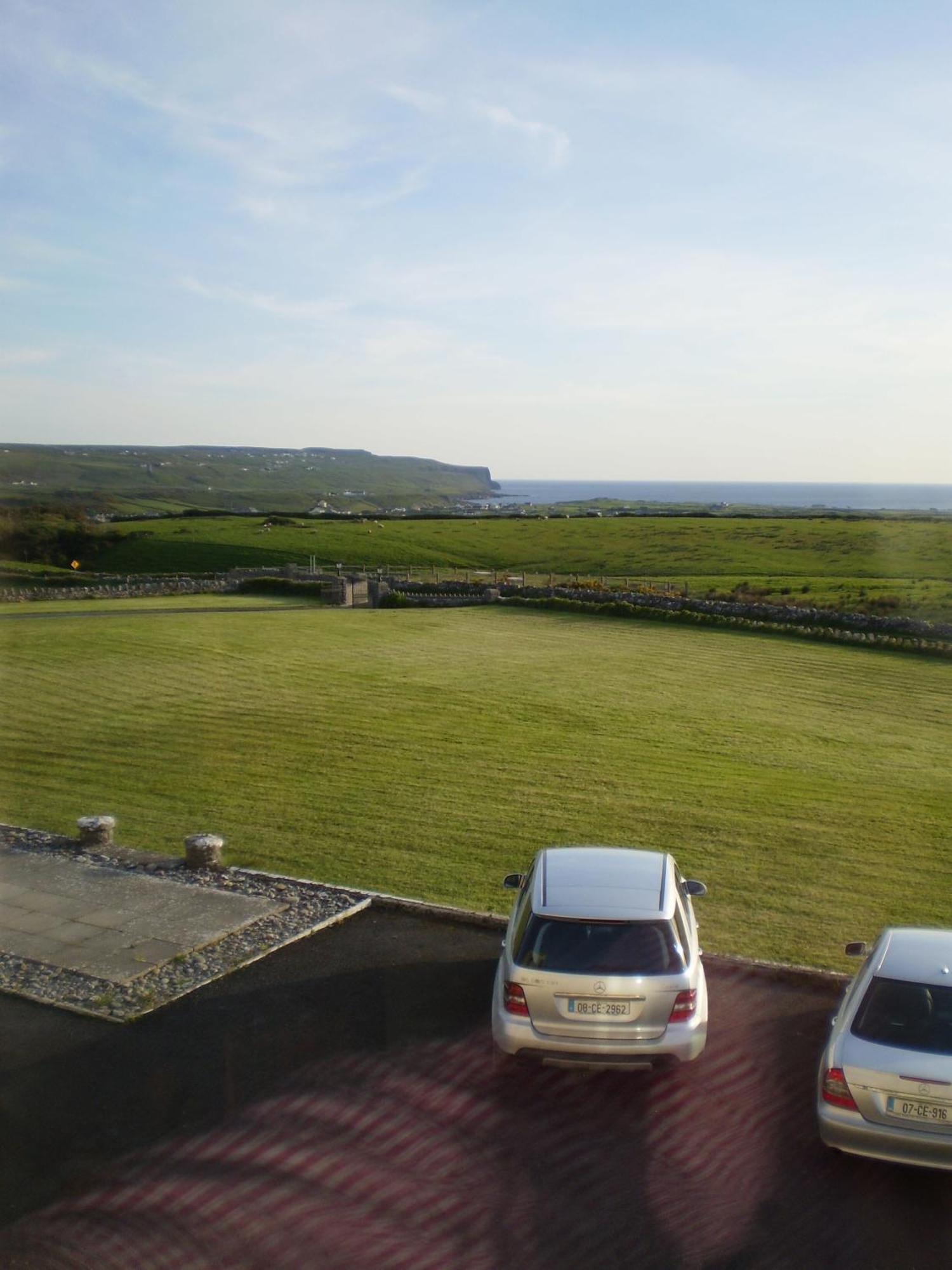 Aran View Country House And Lodge Doolin Exterior photo