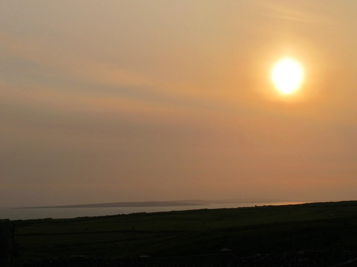 Aran View Country House And Lodge Doolin Exterior photo